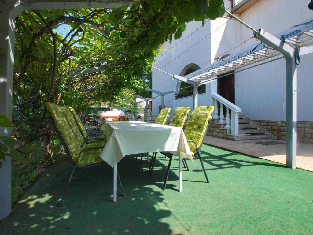 Apartment Tigo - 2 Bedrooms, 2 Bathrooms, Terrace And Big Garden Fažana Dış mekan fotoğraf