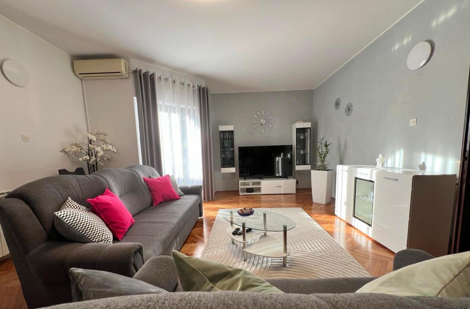 Apartment Tigo - 2 Bedrooms, 2 Bathrooms, Terrace And Big Garden Fažana Dış mekan fotoğraf