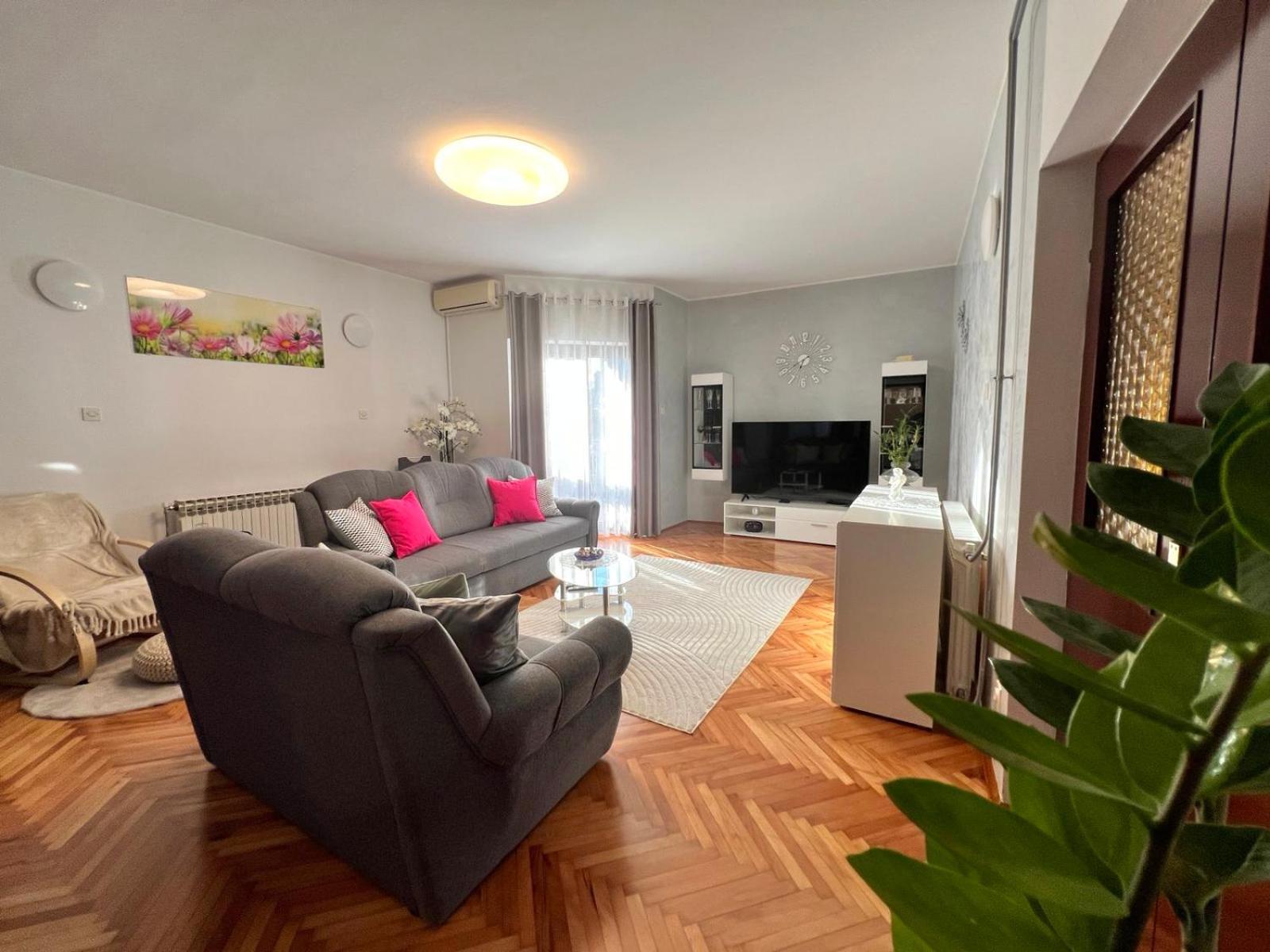 Apartment Tigo - 2 Bedrooms, 2 Bathrooms, Terrace And Big Garden Fažana Dış mekan fotoğraf